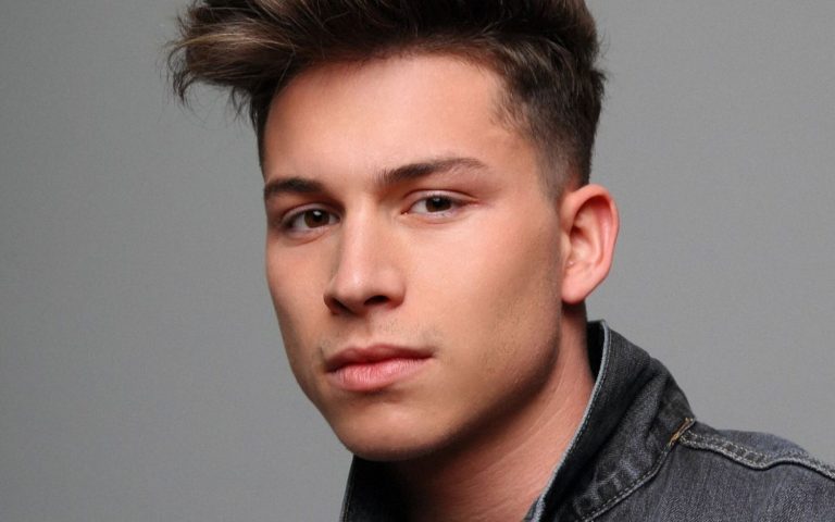 Un ex de OT ficha por Antena 3 y el regreso de su programa estrella de famosos: 'Tu cara me suena'