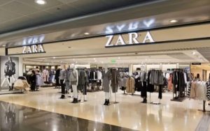 Zara sorprende con el pantalón para personas bajitas que arrasa entre las influencers