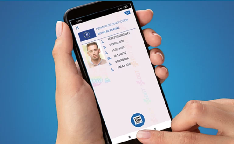Tu carnet de conducir, ahora 100% online: La DGT simplifica tu vida