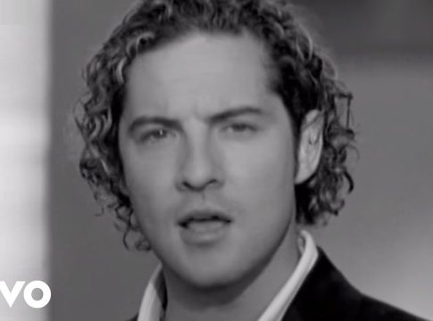 Miniatura del vídeo: David Bisbal - Mi Princesa