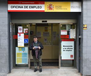 Tres excepciones que sí permiten cobrar tras dejar voluntariamente el trabajo