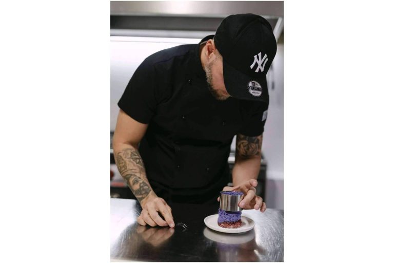 Evenzio Alessandrini desata la magia con ‘4 elementos’; una odisea sensorial entre aire, agua, tierra y fuego