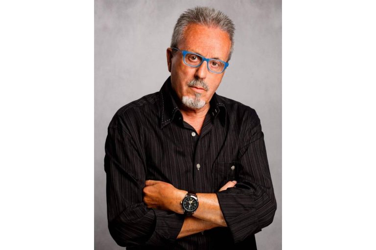 José Faustino Castaño García escribe de emociones, sentimientos y el amor en un lenguaje sencillo en su poemario, ‘Palabras entre silencios’