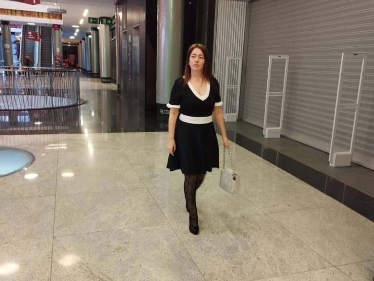 ‘Meiga, en tiempo de dalias’, la obra de Conchi de Sousa Mateos que conecta con el lector desde el primer instante