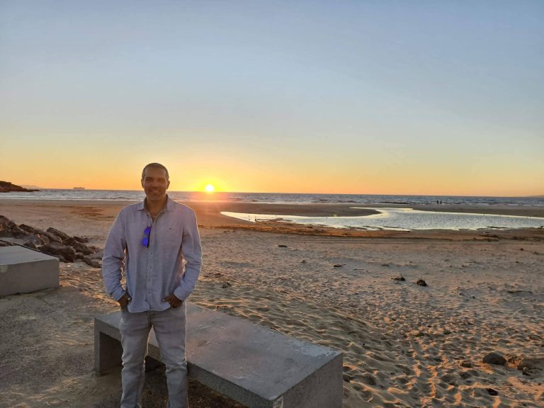 JD Santiago invita a los lectores a la reflexión existencial de la mano de ‘Microrrelatos de Jose Diego Santiago’