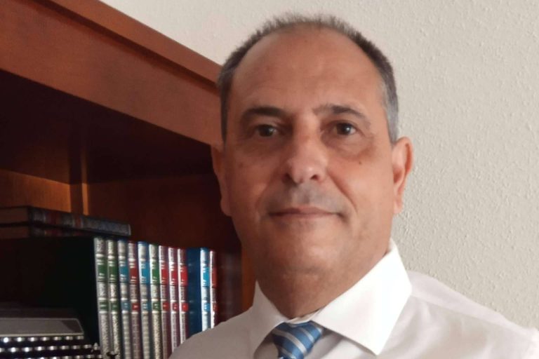 Falsificación documental. El pan de cada día