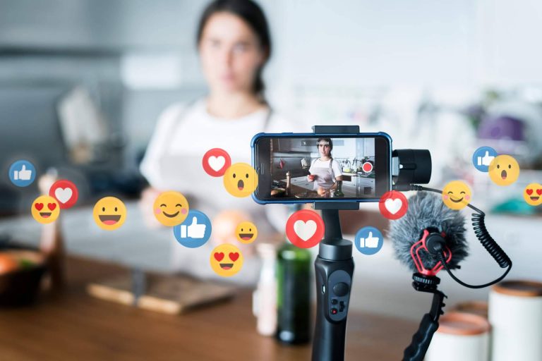 Ventajas de promocionar un negocio con microinfluencers en 2024, por Brandarmies España