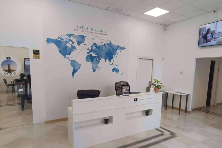 Vatel es una escuela de dirección hotelera en Málaga que pone a disposición formaciones completas y modernas