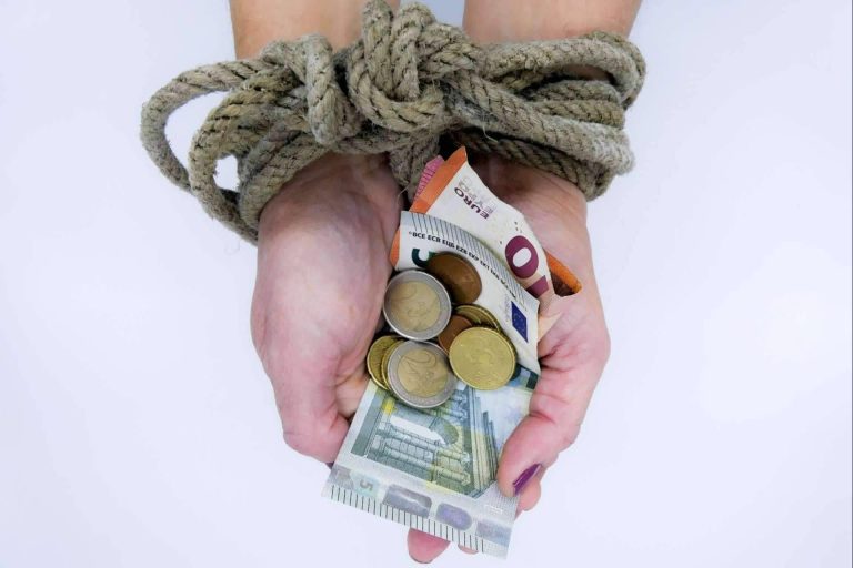 Prevención Violencia, un programa que incluye todos los detalles sobre la prevención de la violencia económica