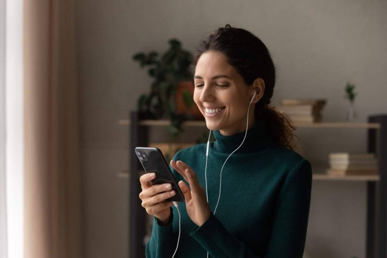 En las reproducciones de Spotify, crear una estrategia sólida e integral con Viralizate