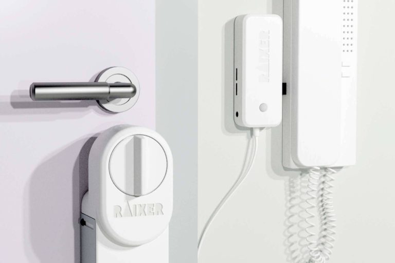 Raixer ofrece servicios para gestionar accesos en cualquier tipo de puerta con una cerradura inteligente