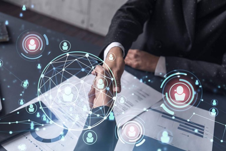 El contrato laboral con más bonificaciones para las empresas es el contrato de formación en alternancia