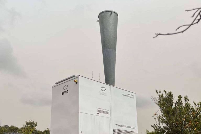 Este sistema es capaz de proteger un cultivo del granizo