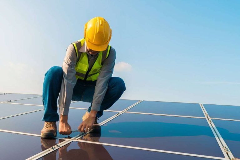 Vatios Verdes explica las ventajas de instalar paneles solares