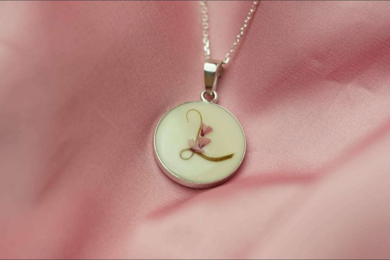 ¿Dónde encontrar colgantes de leche materna? Mummy’s Milk