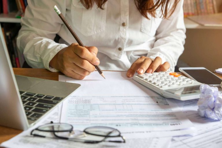 Optimización fiscal. ¿Cuáles son las claves para gestionar la cifra de negocios de una empresa en el cierre del año?