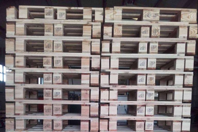 La importancia de codificar los palés con impresoras industriales