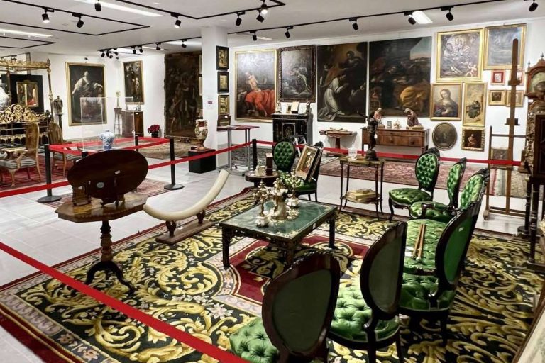 ¿Dónde encontrar una subasta especializada en arte asiático y occidental? Subastas Darley