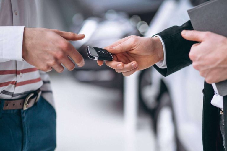 Todo lo que se debe saber sobre los planes de garantía para coches con motor de combustión