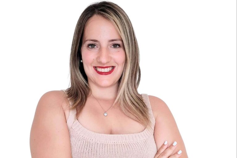 Preparación de oposiciones de Administración General y aprobar en el menor tiempo posible gracias a Mel Escribano de OposTime