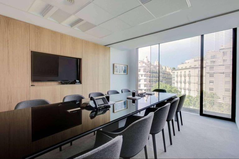 Expertos en interiorismo de oficinas y viviendas, INDAStudio