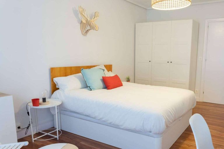 Encontrar especialistas en la gestión de alquileres de temporada en SwiftFlats