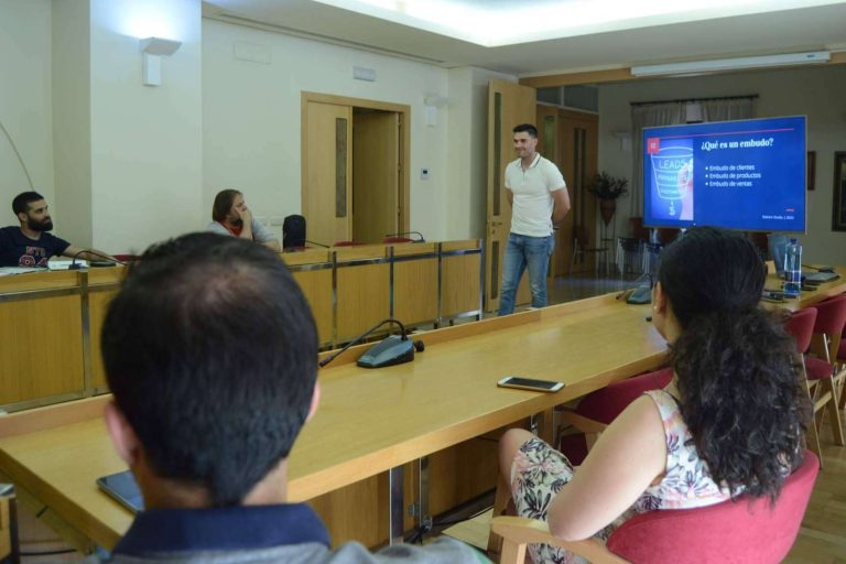 Deleire ha ayudado a una empresa que partía de 0 a facturar 150.000 € con un único curso online el primer año de vida