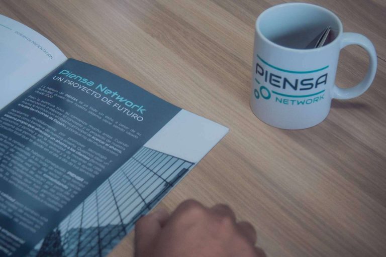 Piensa Network, una plataforma de ahorro donde contratar todo tipo de servicios para el día a día