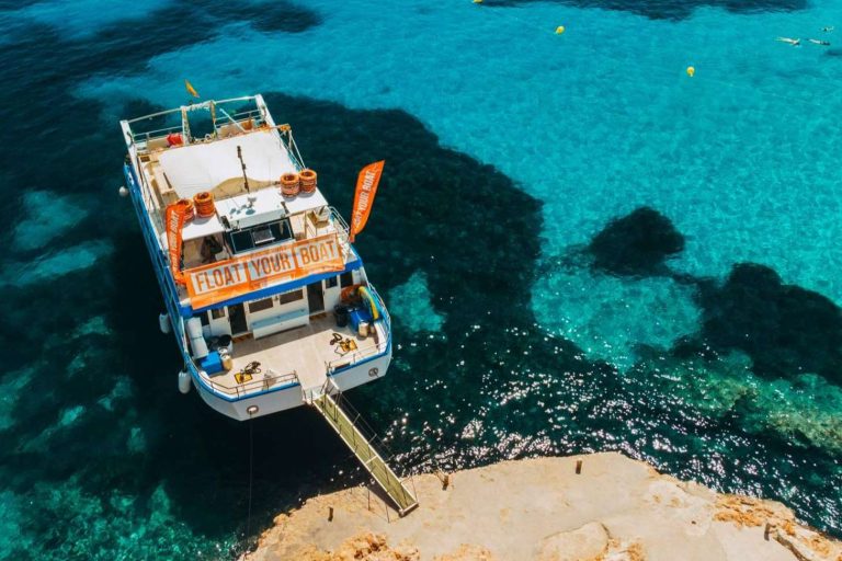 Crucero calas de Ibiza con paddle, snorkel, comida y bebidas, con Float Your Boat