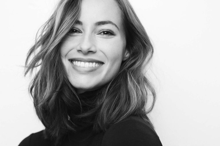 Lola Escalante Estudio Dental cuenta con experiencia en diseño de sonrisas en Málaga