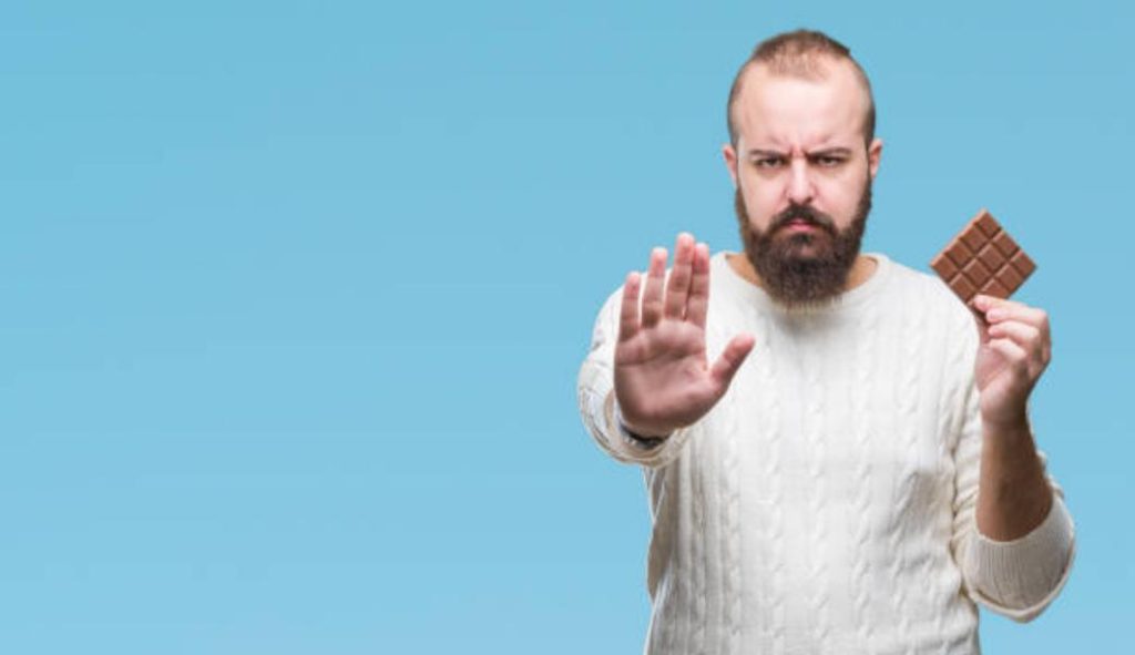 Alerta sanitaria por presencia de plástico en las barritas de chocolate