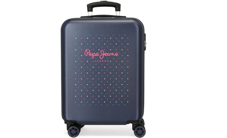 La maleta de cabina perfecta para tus viajes en avión está rebajada en Amazon