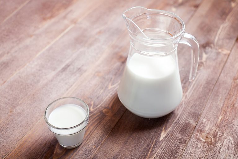 Advertencia para quienes desayunan leche desnatada de la nutricionista Boticaria García