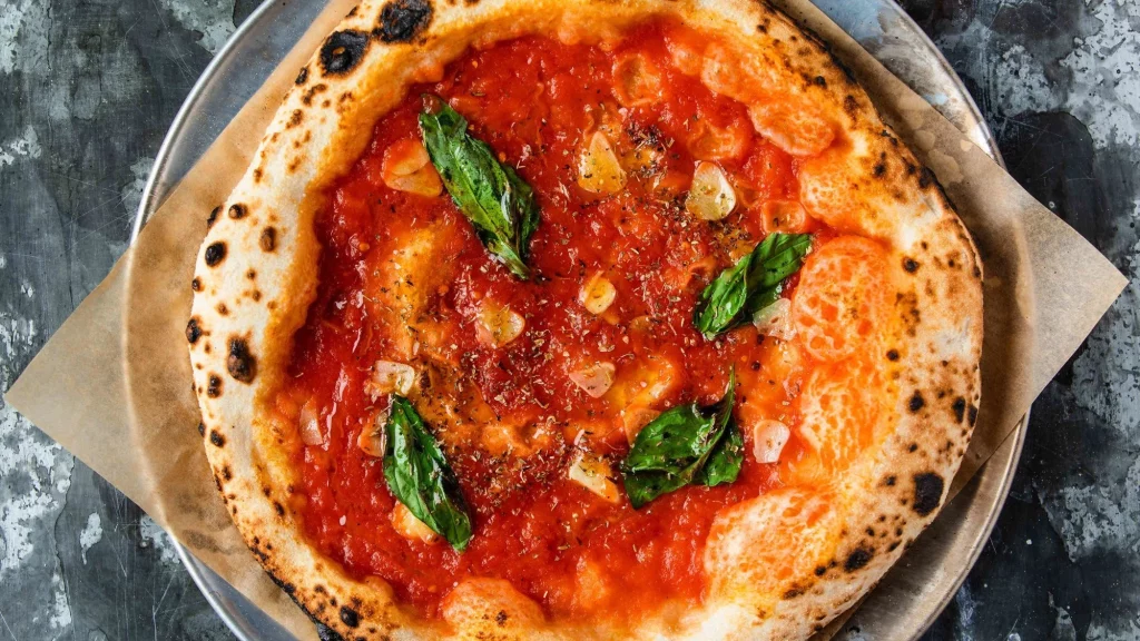 pizza marinara