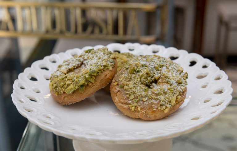 Atrévete a preparar estas rosquillas de pistacho caseras, una receta original riquísima