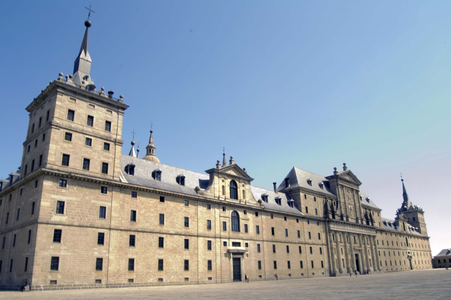 SAN LORENZO DEL ESCORIAL: EL ENIGMA DE LAS PIEDRAS
