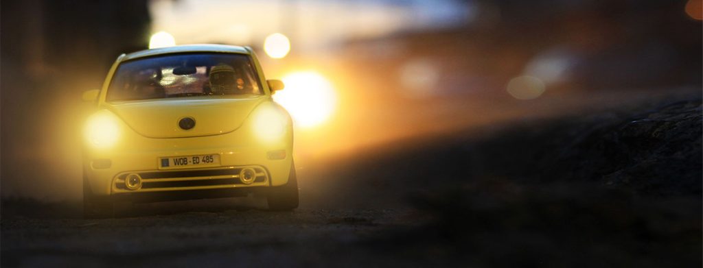 La DGT advierte de multas por un error conduciendo de día de hasta 100 euros 136 Cuidado con opciones ilegales de modificación de luces