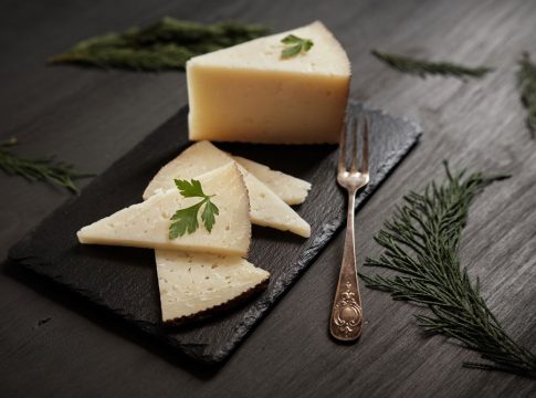 El alimento con mucha vitamina B12 que tienes en casa y potencia la salud femenina