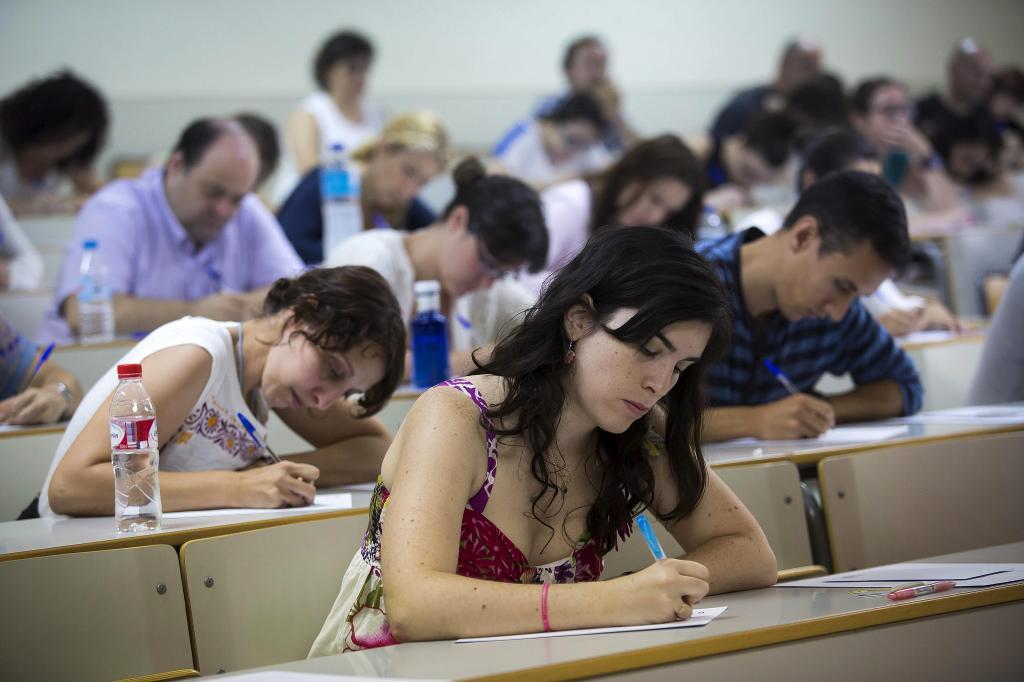 Oposiciones: correos, la puerta de entrada al sector público
