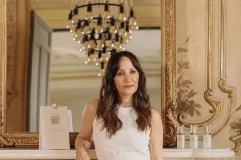 Entrevista exclusiva; revelando el secreto de Serum Multi-Beneficio de Naccentia, la revolución antiedad sin precedentes