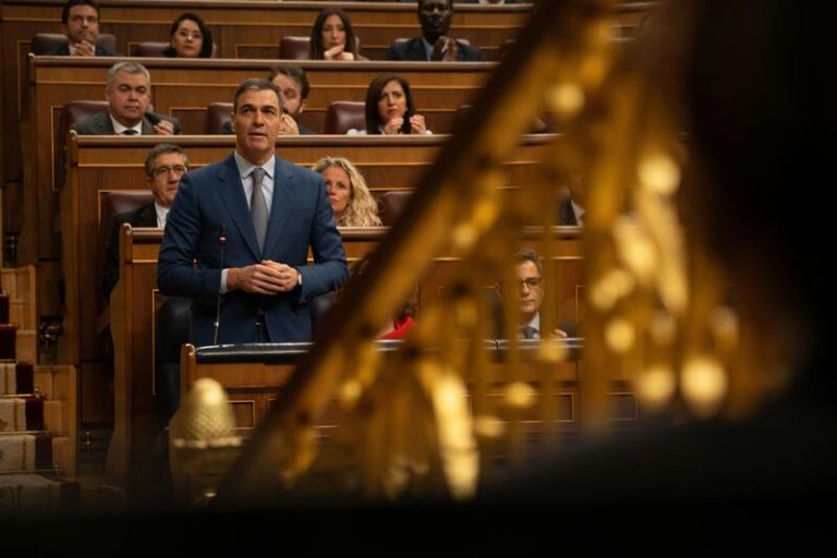 Sánchez asegura que ya están trabajando en los Presupuestos de 2025 y Bildu se ofrece a seguir pactando