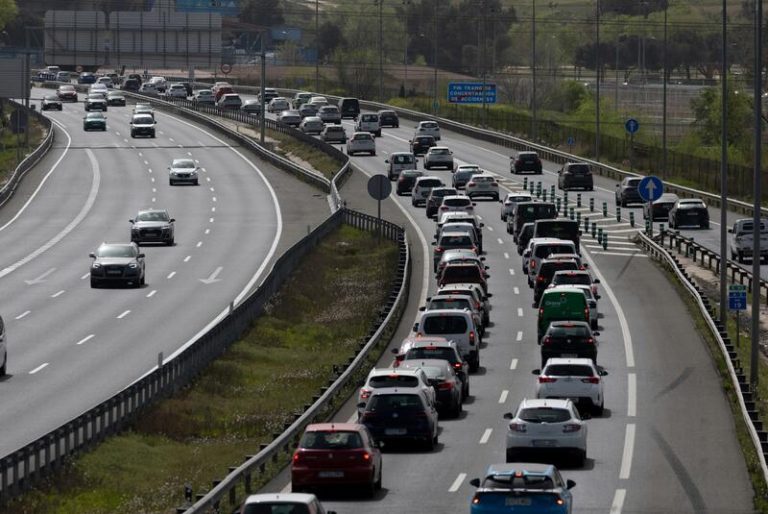 La DGT prevé 9,6 millones de desplazamientos en la operación salida de Semana Santa que arranca hoy