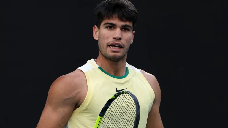 Carlos Alcaraz culmina uno de sus grandes sueños en el mundo del tenis