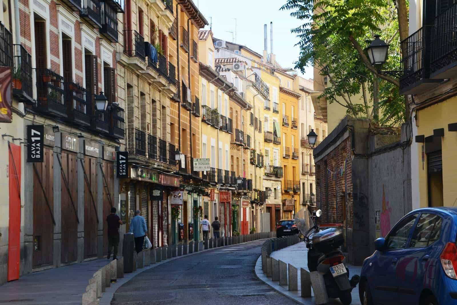 Cava Baja: Descubre los secretos de las mejores tapas en Madrid 1 UN PASEO POR EL HISTÓRICO CAMINO DEL SABOR