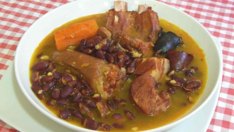 Descubre la receta tradicional de la “olla podrida” de Atienza: el sabor auténtico de Guadalajara en tu mesa