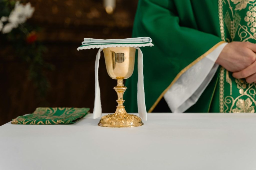 Este es el verdadero significado de los huevos de Pascua y su relación con la Semana Santa 50 costumbre