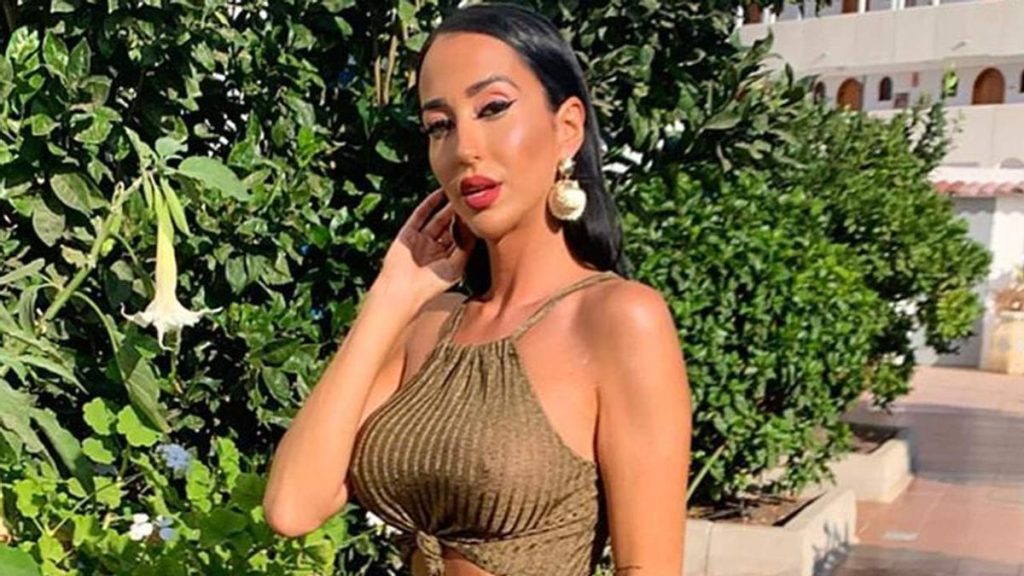 El pastizal que se lleva Aurah Ruiz en Supervivientes 2024… ¡cada semana! 18 El pastizal que se lleva Aurah Ruiz en Supervivientes 2024… ¡cada semana!