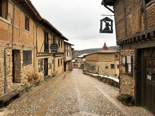 El pueblo medieval más bonito de España tiene 50 habitantes y le encanta a National Geographic