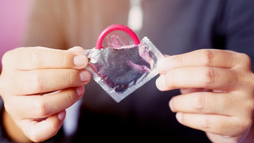 Estrategia integral: Educación sexual y acceso a centros especializados