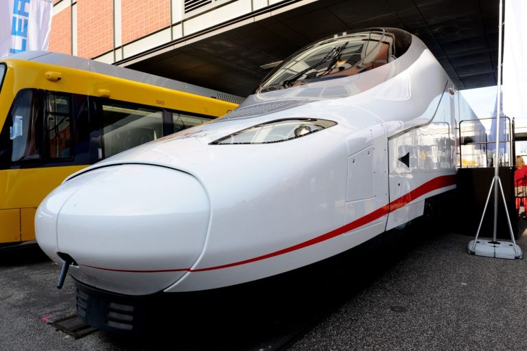 Talgo puede superar sus problemas de infraestructura con un comprador español